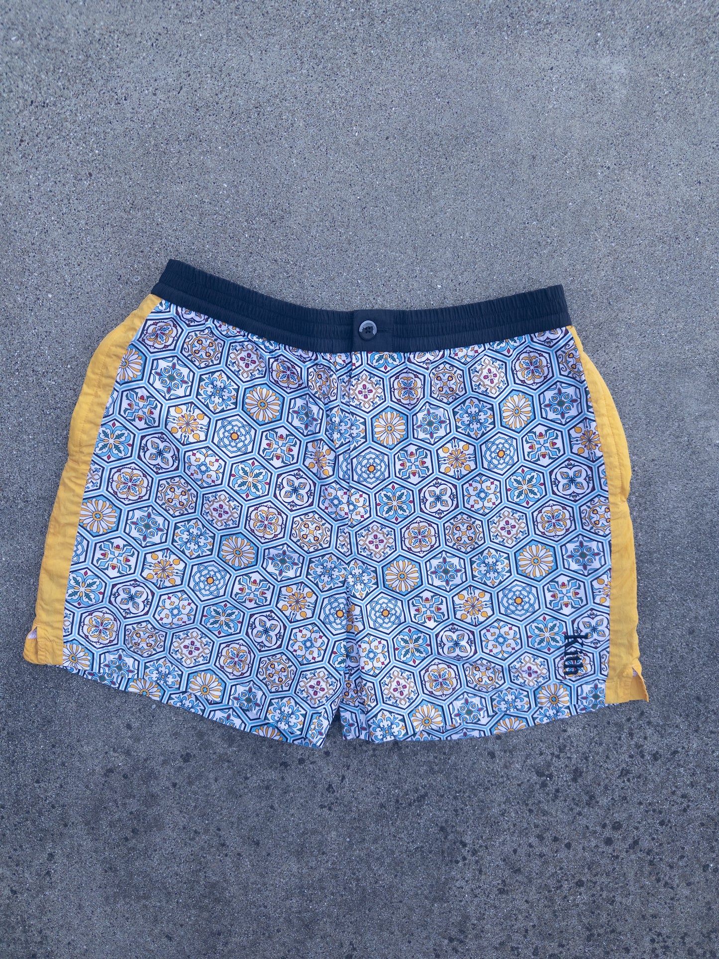 Kith Printed Shorts with Side Panel Size Medium