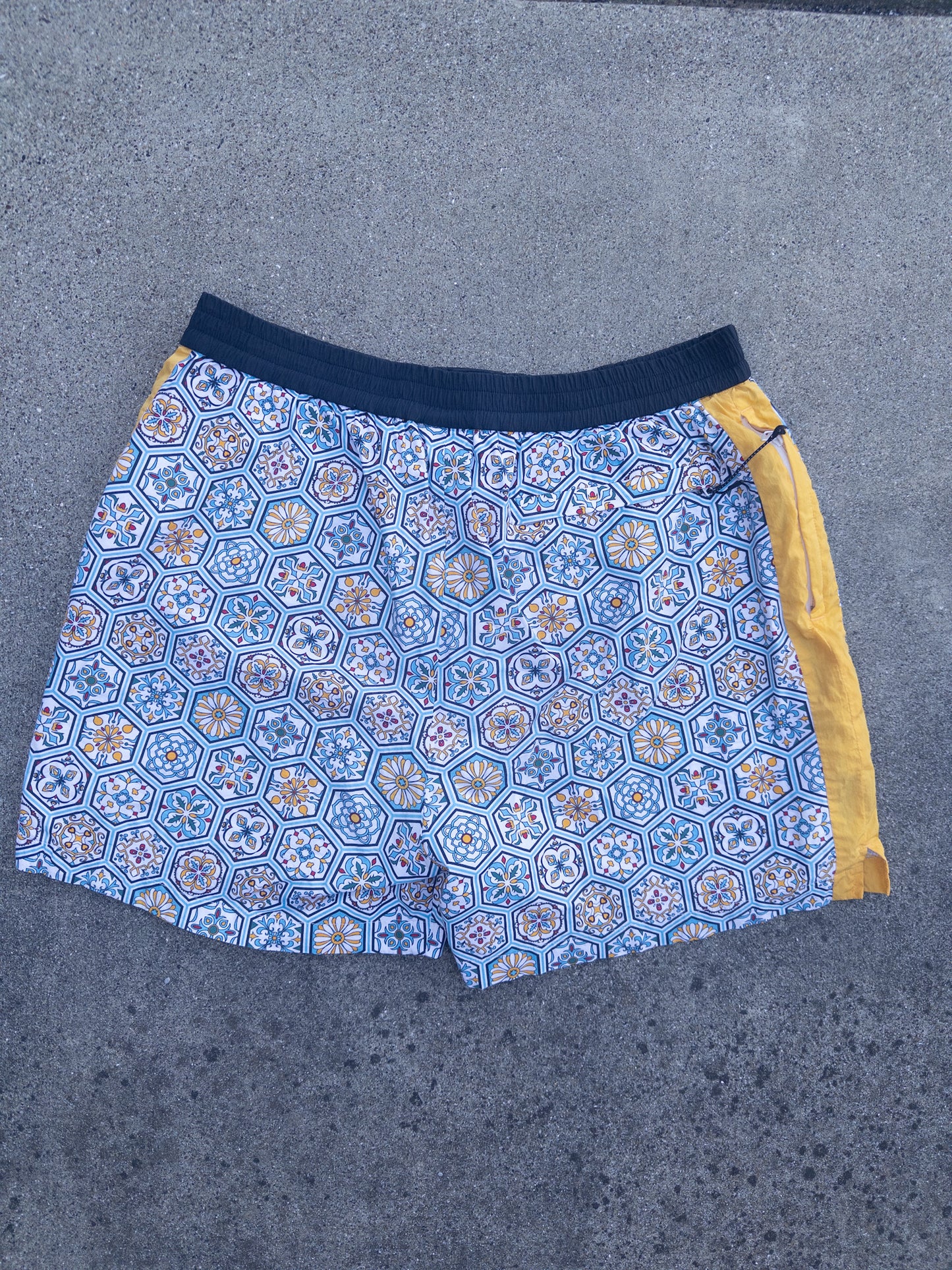 Kith Printed Shorts with Side Panel Size Medium