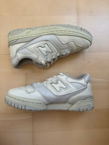 Auralee New Balance 550 Sneaker