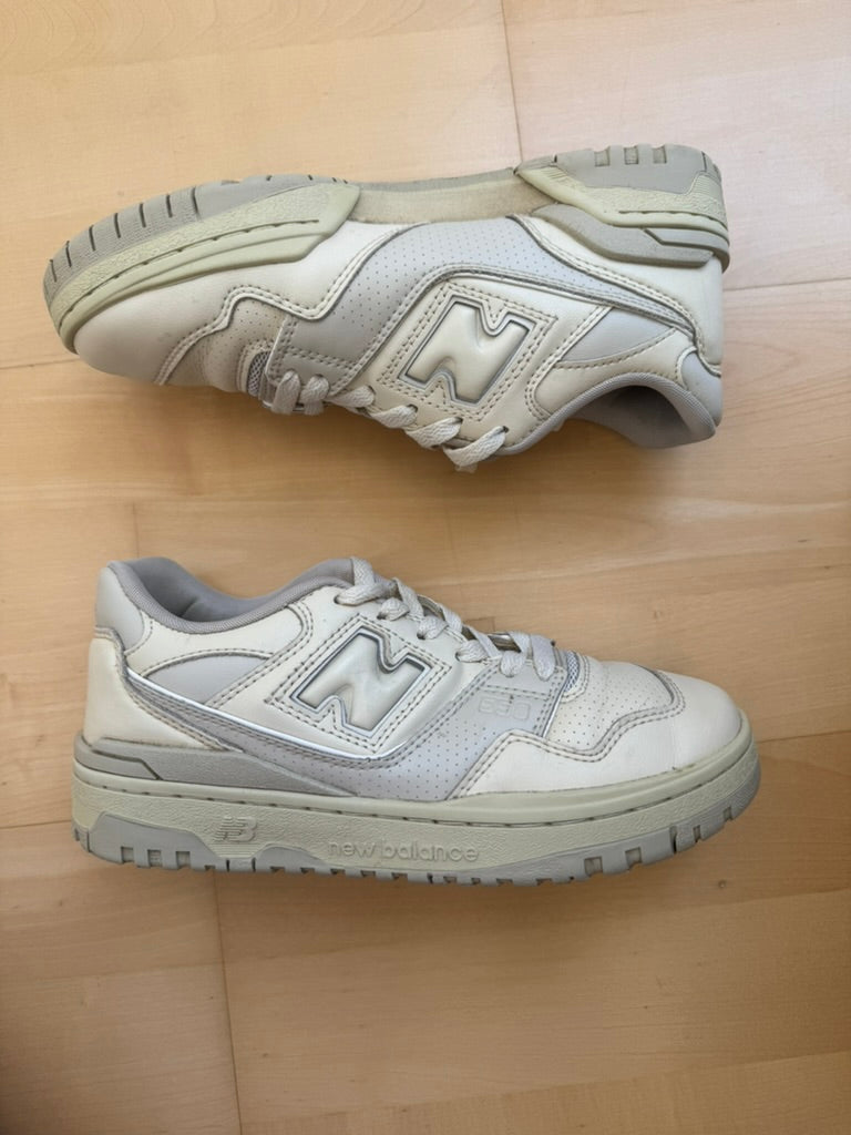 Auralee New Balance 550 Sneaker